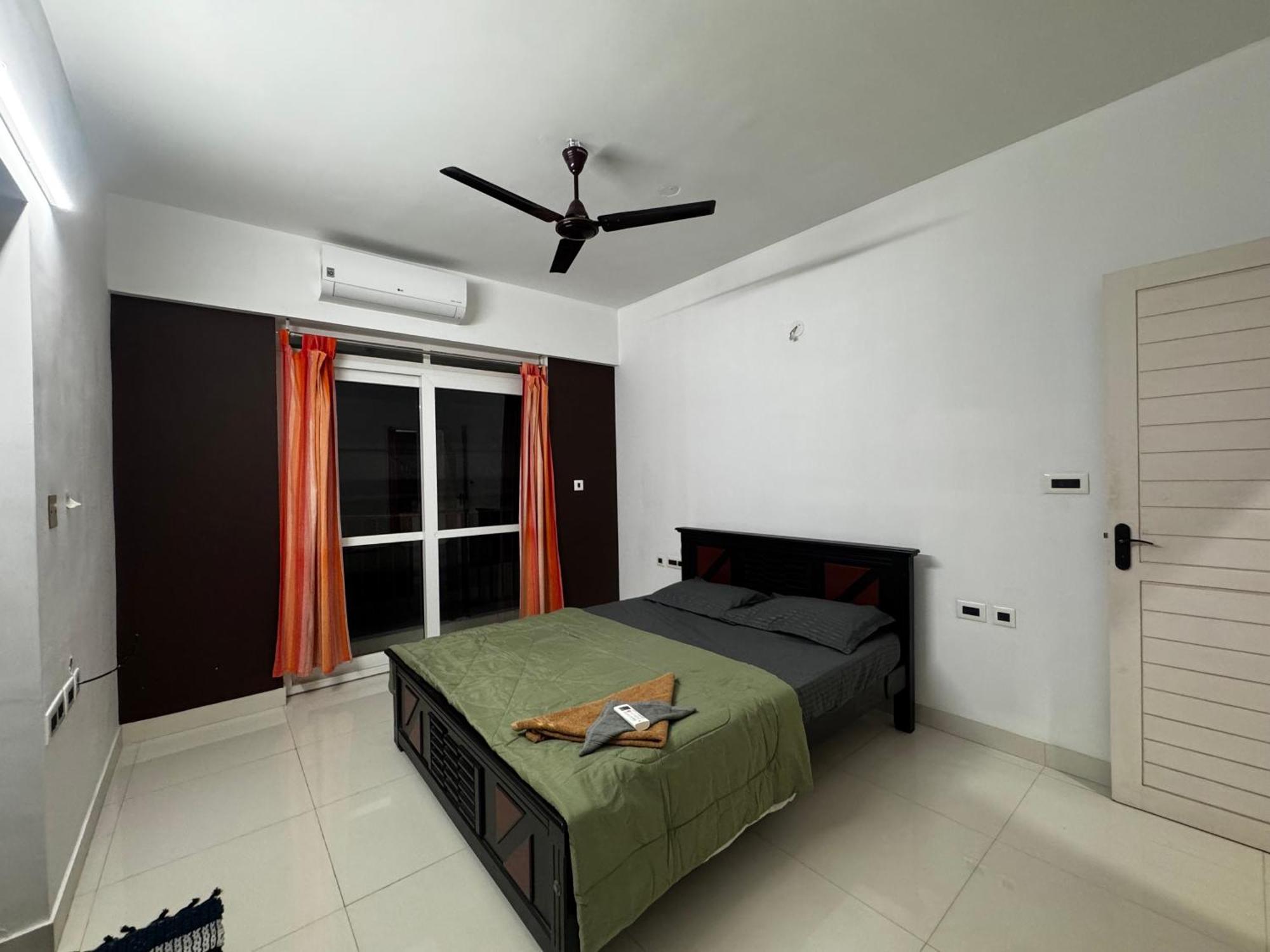 Anvy Pearl Suites Thiruvananthapuram Exterior photo